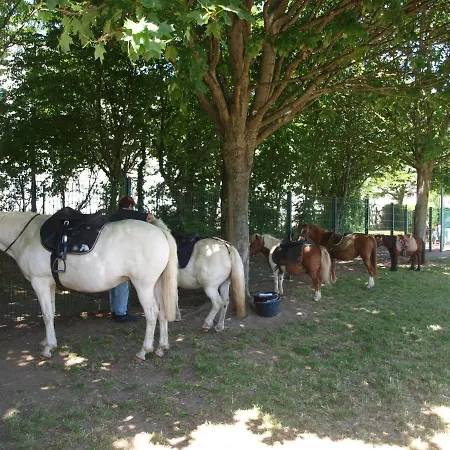 Au Fer A Cheval * Cresseveuille